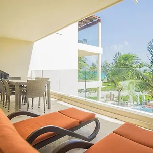 4* Апарт-отель The Elements Oceanfront & Beachside